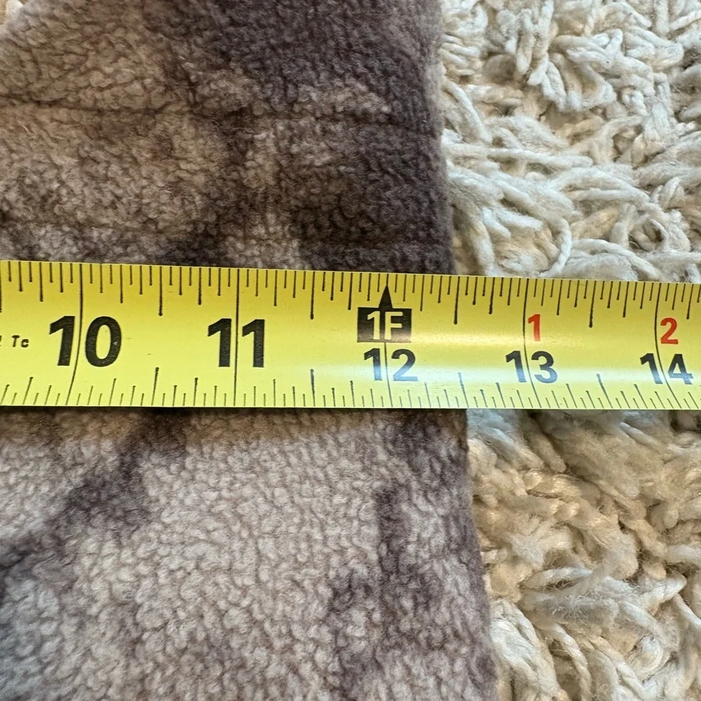 Remington adult fleece neck gaiter- camo gray and high-vis orange, NWOT - Picture 6 of 7